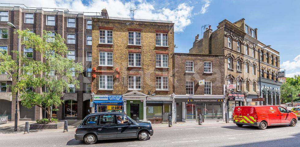 Large studio mins to Kings Cross Tube & short walk to UCL   Kings Cross Road, Kings Cross